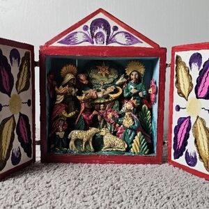 Vintage  Peruvian Folk Art Retablo Ceramic Nativity Scene